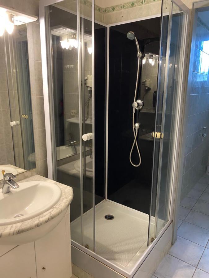Hotel De Normandie Gournay-en-Bray Esterno foto